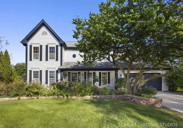 Single family home for sale at 2071 Chatham Dr, Wheaton, IL 60189 | MLS# 12755958