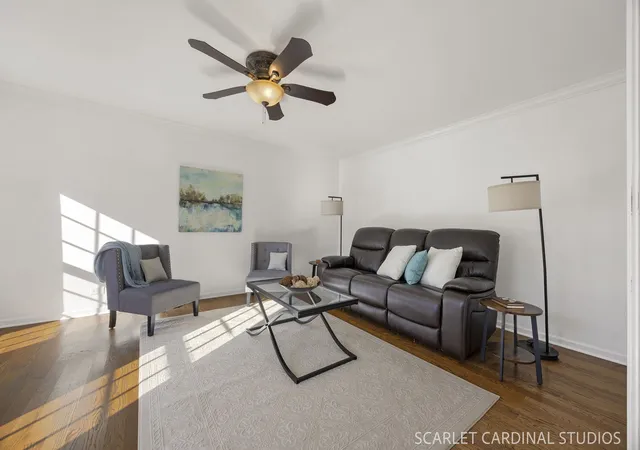 Photo 3 of Single family home for sale at 2071 Chatham Dr, Wheaton, IL 60189 | MLS# 12755958 | Listing updated on 2026-10-07