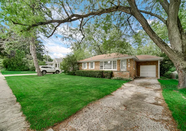 Photo 3 of Land for sale at 308 Maple St, Glen Ellyn, IL 60137 | MLS# 12755970 | Listing updated on 2026-09-16