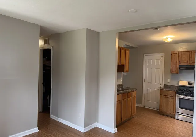 Photo 3 of Sale Pending at 2209 Madonna Ave, Joliet, IL 60436 | MLS# 12755980 | Listing updated on 2026-09-17