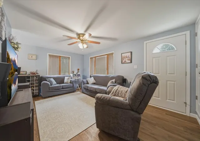 Photo 4 of Single family home for sale at 5564 S Greenland Dr, Rochelle, IL 61068 | MLS# 12755987 | Listing updated on 2026-09-12