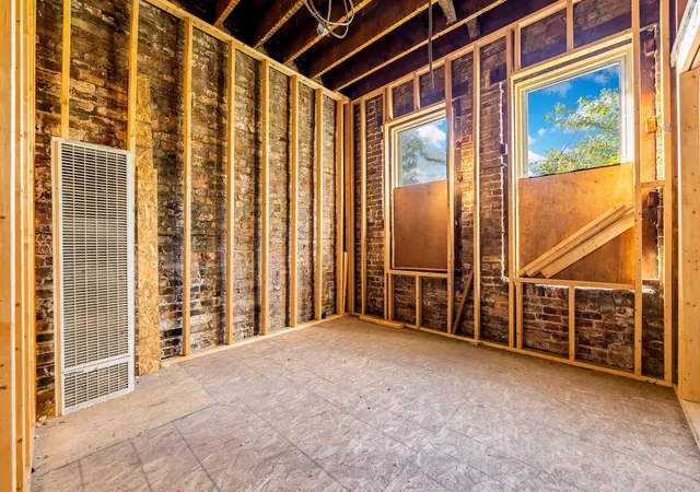 Listing Photo 4 - Condo for sale in building located at 2855 W 21st St, Chicago, IL 60623