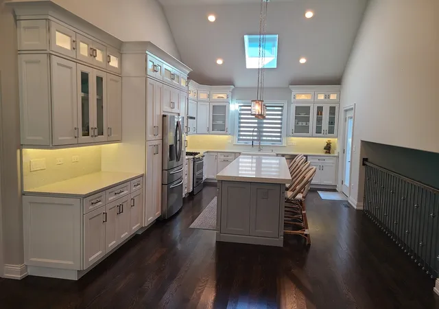 Photo 3 of Single family home for sale at 10057 S 86th Court, Palos Hills, IL 60465 | MLS# 12756013 | Listing updated on 2026-09-13