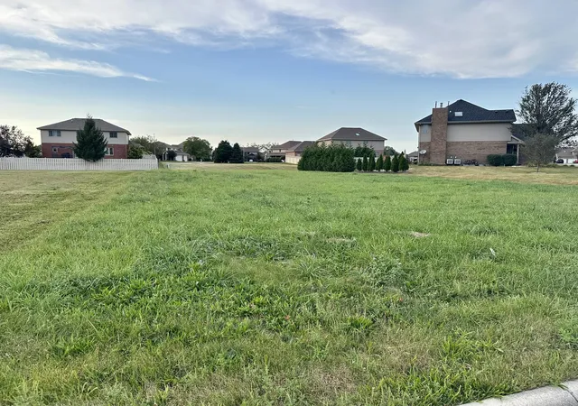 Photo 1 of Sale Pending at 485 Rock Crk Dr, Manteno, IL 60950 | MLS# 12756017 | Listing updated on 2026-10-12
