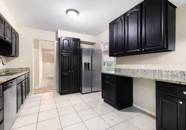 Photo 2 of Single family home for sale at 504 Nassau Ave, Bolingbrook, IL 60440 | MLS# 12756025 | Listing updated on 2026-10-01