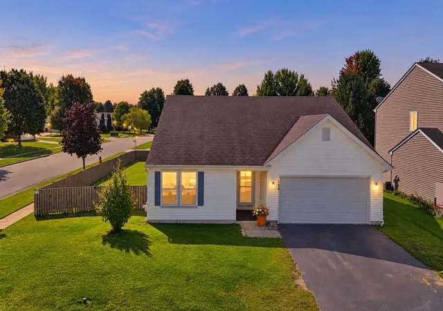 Photo 2 of Single family home for sale at 168 W Meadow Dr, Cortland, IL 60112 | MLS# 12756027 | Listing updated on 2026-10-07