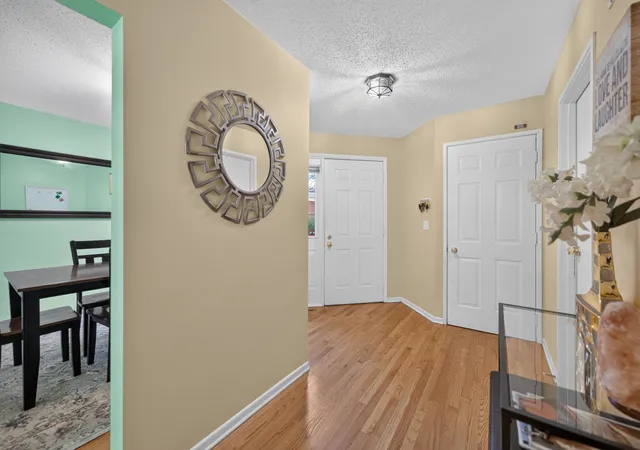 Photo 4 of Townhouse for sale at 755 W Happfield Dr, Arlington Heights, IL 60004 | MLS# 12756041 | Listing updated on 2026-09-17