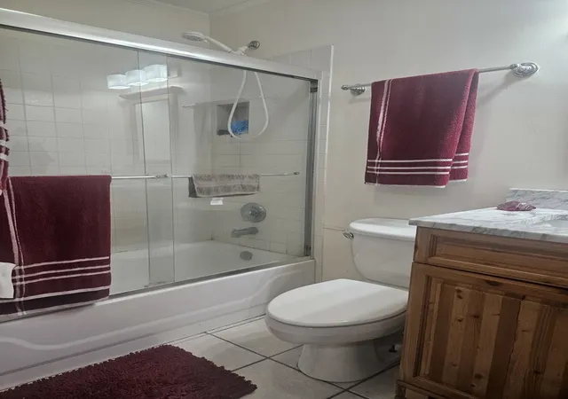 Photo 4 of Single family home for sale at 411 South St, West Dundee, IL 60118 | MLS# 12756051 | Listing updated on 2026-09-23