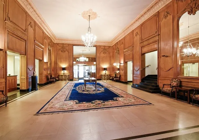 Photo 2 of Condo for sale at 5555 N Sheridan Rd #515, Chicago, IL 60640 | MLS# 12756053 | Listing updated on 2026-09-16