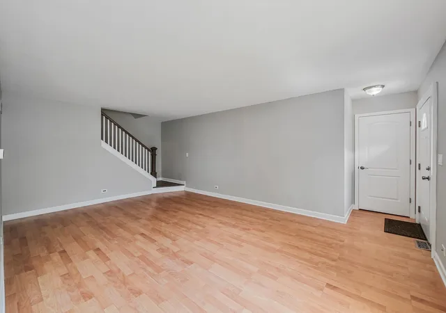 Photo 3 of Townhouse for sale at 1546 Timber Trl #1546, Wheaton, IL 60189 | MLS# 12756091 | Listing updated on 2026-09-24