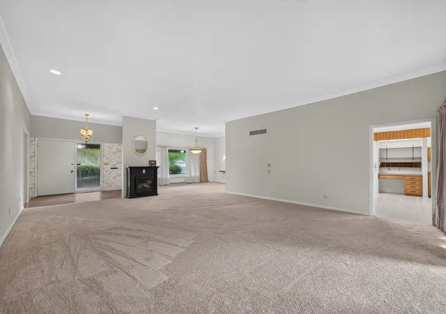 Photo 3 of Single family home for sale at 100 Forsythe Ln, De Kalb, IL 60115 | MLS# 12756100 | Listing updated on 2026-09-28
