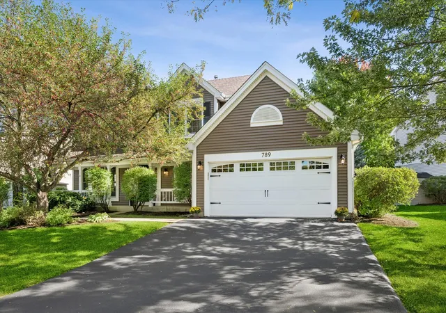 Single family home for sale at 789 Warwick Ln, Lake Zurich, IL 60047 | MLS# 12756140