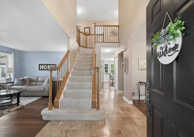 Photo 4 of Single family home for sale at 789 Warwick Ln, Lake Zurich, IL 60047 | MLS# 12756140 | Listing updated on 2026-10-05