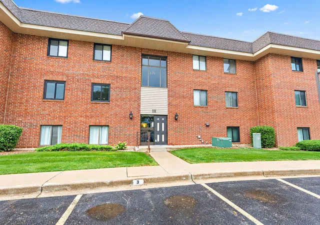 Photo 1 of Condo for sale at 111 E Janata Blvd #2A, Lombard, IL 60148 | MLS# 12756172 | Listing updated on 2026-09-17