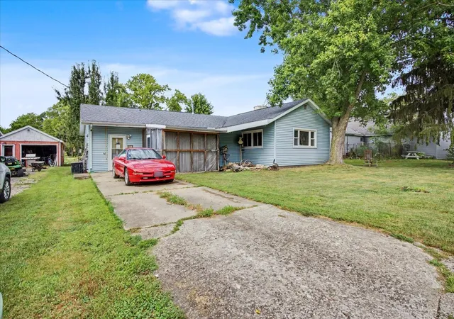 Photo 1 of Single family home for sale at 206 Park St, Cornell, IL 61319 | MLS# 12756180 | Listing updated on 2026-10-25