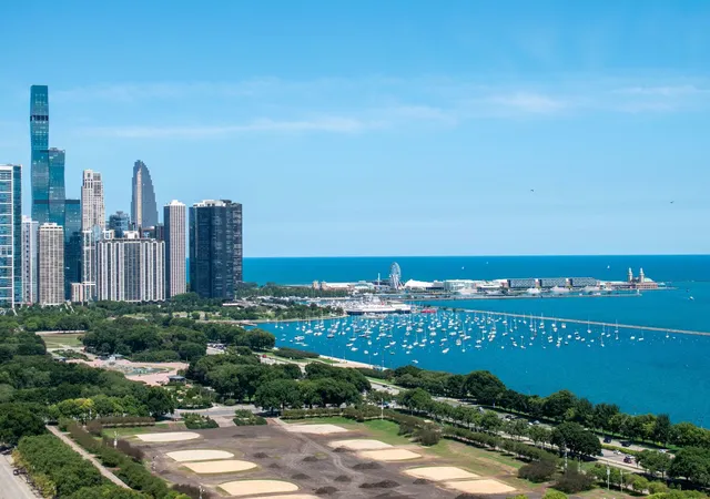 Photo 3 of Condo for sale at 1235 S Prairie Ave #3002, Chicago, IL 60605 | MLS# 12756183 | Listing updated on 2026-10-10