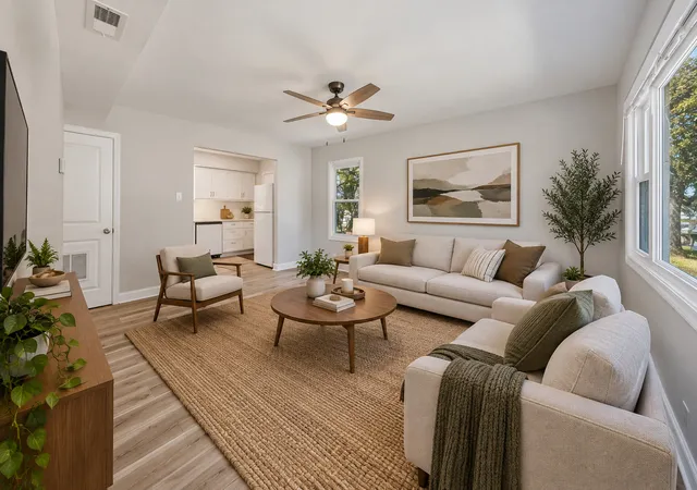Photo 4 of Single family home for sale at 9 Arrowhead Ct, Park Forest, IL 60466 | MLS# 12756200 | Listing updated on 2026-09-19
