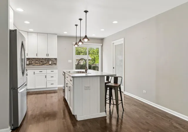 Photo 2 of Single family home for sale at 114 Briar Ln, Geneva, IL 60134 | MLS# 12756202 | Listing updated on 2026-09-23