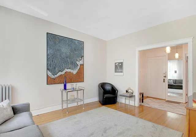 Photo 3 of Condo for sale at 5108 S Woodlawn Ave #2G, Chicago, IL 60615 | MLS# 12756205 | Listing updated on 2026-09-23