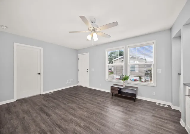 Photo 3 of Manufactured home for sale at 935 9th Street, Northfield, IL 60093 | MLS# 12756221 | Listing updated on 2026-09-17