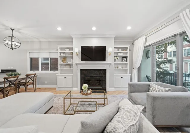 Photo 2 of Townhouse for sale at 2046 N Racine Ave #A, Chicago, IL 60614 | MLS# 12756248 | Listing updated on 2026-09-15