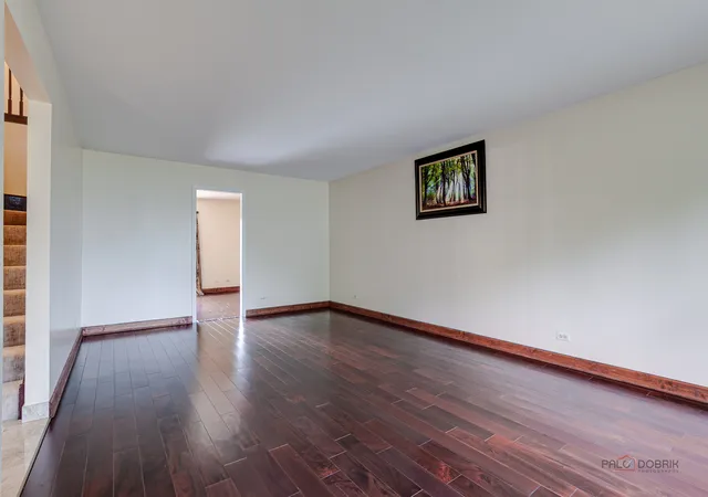 Photo 4 of Single family home for sale at 77 Montclair Rd, Vernon Hills, IL 60061 | MLS# 12756273 | Listing updated on 2026-09-13