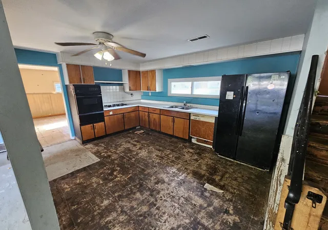 Photo 2 of Single family home for sale at 1407 Searle Dr, Normal, IL 61761 | MLS# 12756276 | Listing updated on 2026-09-13