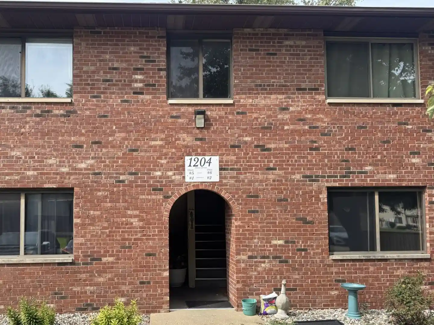 Listing Photo 2 - Condo for sale in 1204 Dean Dr located at 1204 Dean Dr, Urbana, IL 61802 - Unit 1204 Dean Dr