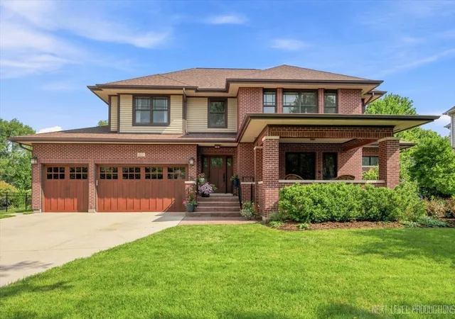 Photo 1 of Single family home for sale at 627 Ritter Dr, Batavia, IL 60510 | MLS# 12756314 | Listing updated on 2026-10-04