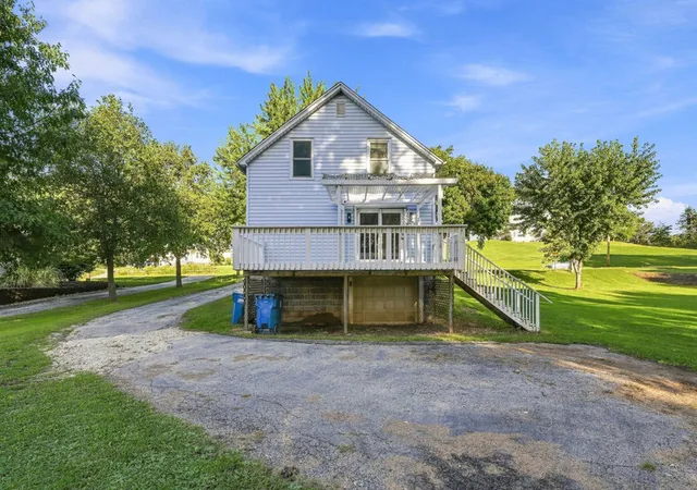 Photo 30 of Single family home for sale at 815 N High St, Port Byron, IL 61275 | MLS# 12756317 | Listing updated on 2026-09-12