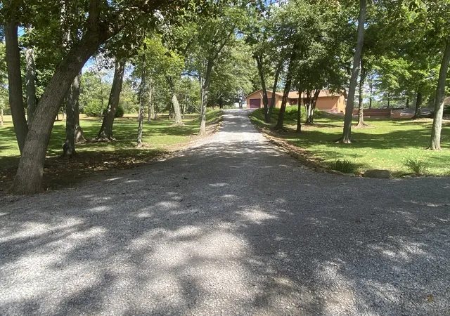 Photo 4 of Sale Pending at 5702 N Thompsonville Rd, Thompsonville, IL 62890 | MLS# 12756326 | Listing updated on 2026-10-08