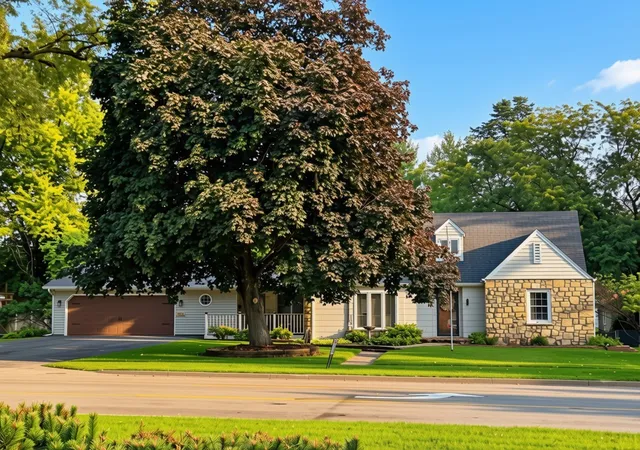 Single family home for sale at 902 W Washington St, Oregon, IL 61061 | MLS# 12756331