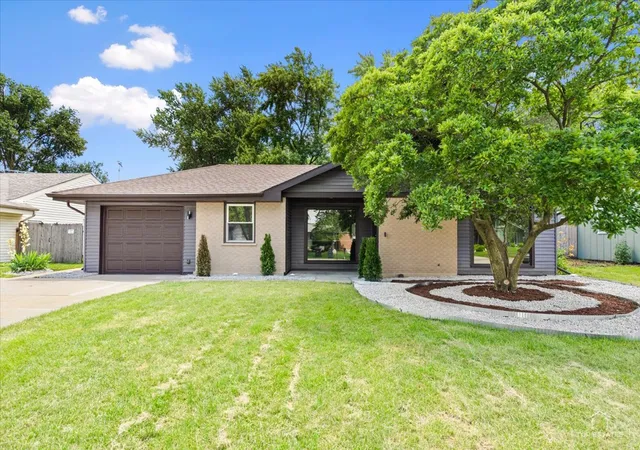 Photo 1 of Single family home for sale at 1409 Sequoia Ln, Darien, IL 60561 | MLS# 12756332 | Listing updated on 2026-09-16