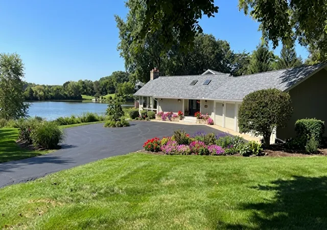 Photo 1 of Single family home for sale at 498 Lakepoint Dr, Barrington, IL 60010 | MLS# 12756360 | Listing updated on 2026-10-05