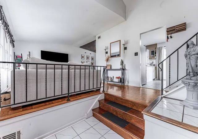 Photo 3 of Single family home for sale at 349 Knight Ct, Bolingbrook, IL 60440 | MLS# 12756365 | Listing updated on 2026-09-26