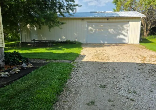 Photo 2 of Single family home for sale at 244 Maple St, Paw Paw, IL 61353 | MLS# 12756371 | Listing updated on 2026-10-20