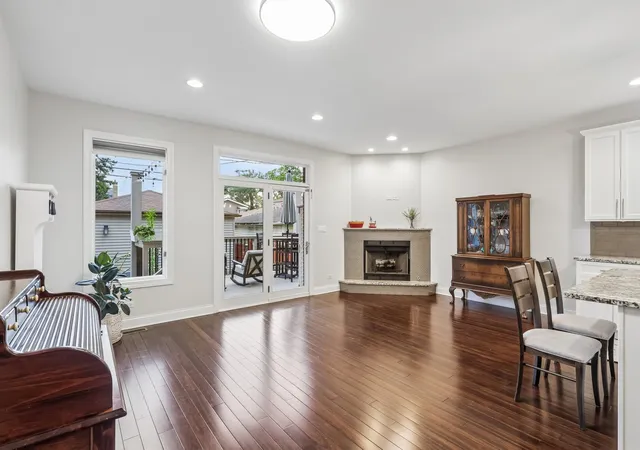 Photo 4 of Single family home for sale at 2811 N 75th Avenue, Elmwood Park, IL 60707 | MLS# 12756381 | Listing updated on 2026-09-16