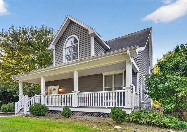 Photo 3 of Single family home for sale at 4210 W Solon Rd, Richmond, IL 60071 | MLS# 12756417 | Listing updated on 2026-09-22