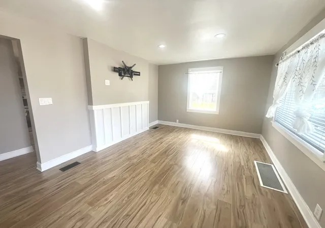 Photo 3 of Single family home for sale at 7541 S Hamilton Ave, Chicago, IL 60620 | MLS# 12756421 | Listing updated on 2026-09-16