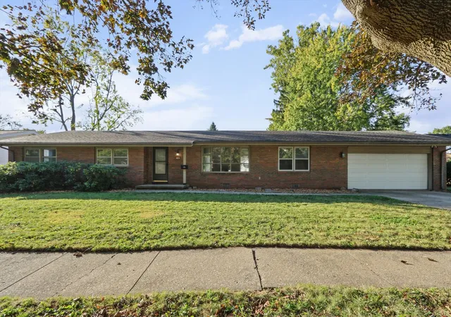 Photo 1 of Single family home for sale at 1107 Mitchem Dr, Urbana, IL 61801 | MLS# 12756445 | Listing updated on 2026-10-22