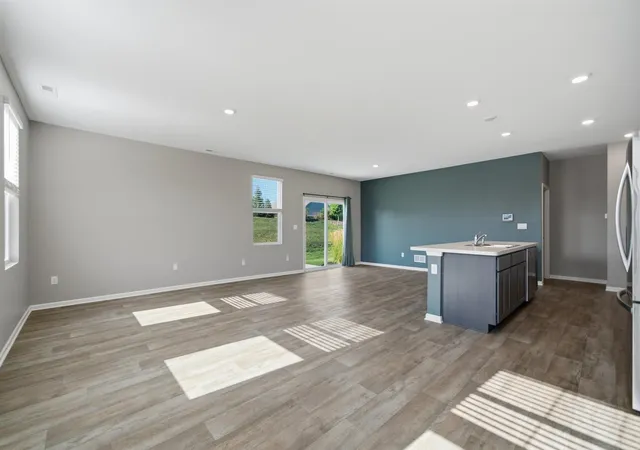 Photo 4 of Townhouse for sale at 1133 Williamsburg St, Pingree Grove, IL 60140 | MLS# 12756447 | Listing updated on 2026-09-16