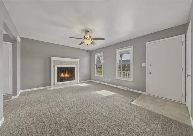 Photo 4 of Single family home for sale at 1267 Sunnymeade Dr, Rochelle, IL 61068 | MLS# 12756449 | Listing updated on 2026-09-12