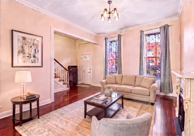 Photo 2 of Single family home for sale at 929 S Bell Ave, Chicago, IL 60612 | MLS# 12756472 | Listing updated on 2026-09-16