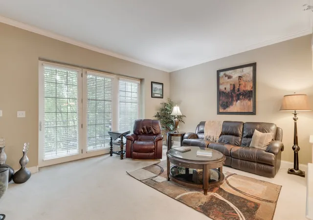 Photo 4 of Condo for sale at 2700 Summit Dr #309, Glenview, IL 60025 | MLS# 12756473 | Listing updated on 2026-09-24