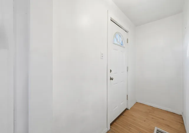 Photo 2 of Single family home for sale at 4555 S Halsted St, Chicago, IL 60609 | MLS# 12756507 | Listing updated on 2026-09-26