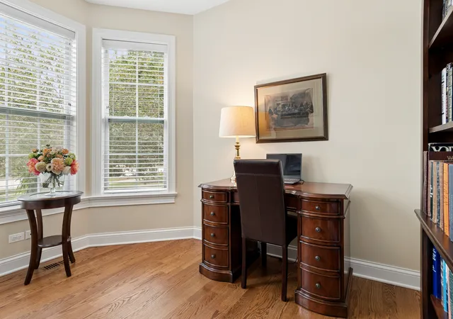 Photo 3 of Townhouse for sale at 2737 Nicole Cir, Aurora, IL 60502 | MLS# 12756513 | Listing updated on 2026-09-24