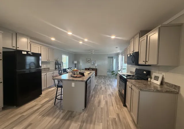 Photo 3 of Manufactured home for sale at 514 Prairie Rd, Matteson, IL 60443 | MLS# 12756517 | Listing updated on 2026-10-06