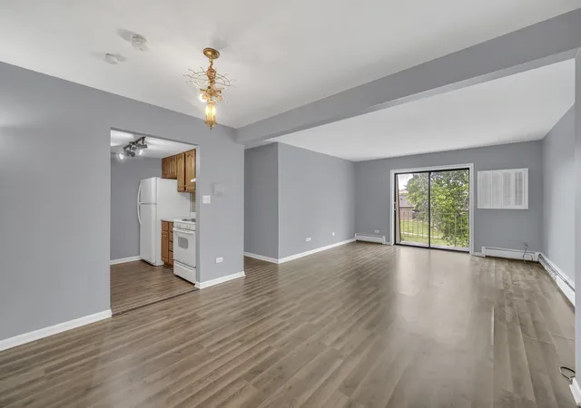 Photo 4 of Condo for sale at 138 E Bailey Rd #M, Naperville, IL 60565 | MLS# 12756534 | Listing updated on 2026-09-16