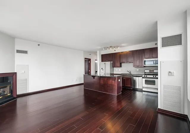 Photo 3 of Condo for sale at 33 W Ontario St #42ES, Chicago, IL 60654 | MLS# 12756559 | Listing updated on 2026-09-13