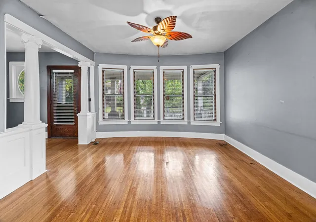 Photo 3 of Single family home for sale at 448 Grand Ave, Aurora, IL 60506 | MLS# 12756573 | Listing updated on 2026-09-24